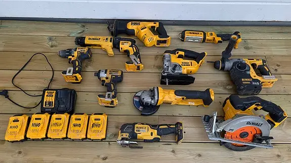 Dewalt 18V verktøy leies ut, bilde 1 av 1